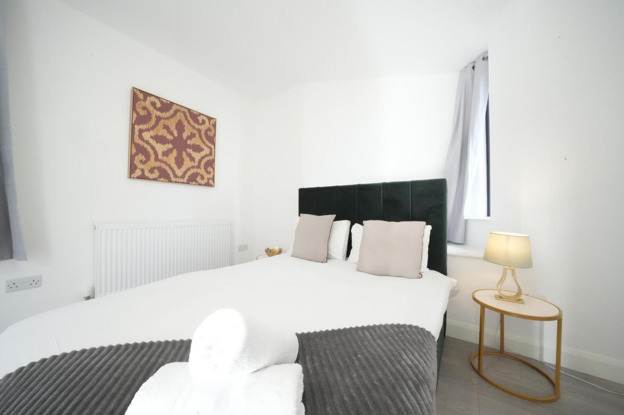 Ealing Broadway Great Stay 7-Minute Walk From The Underground Extérieur photo