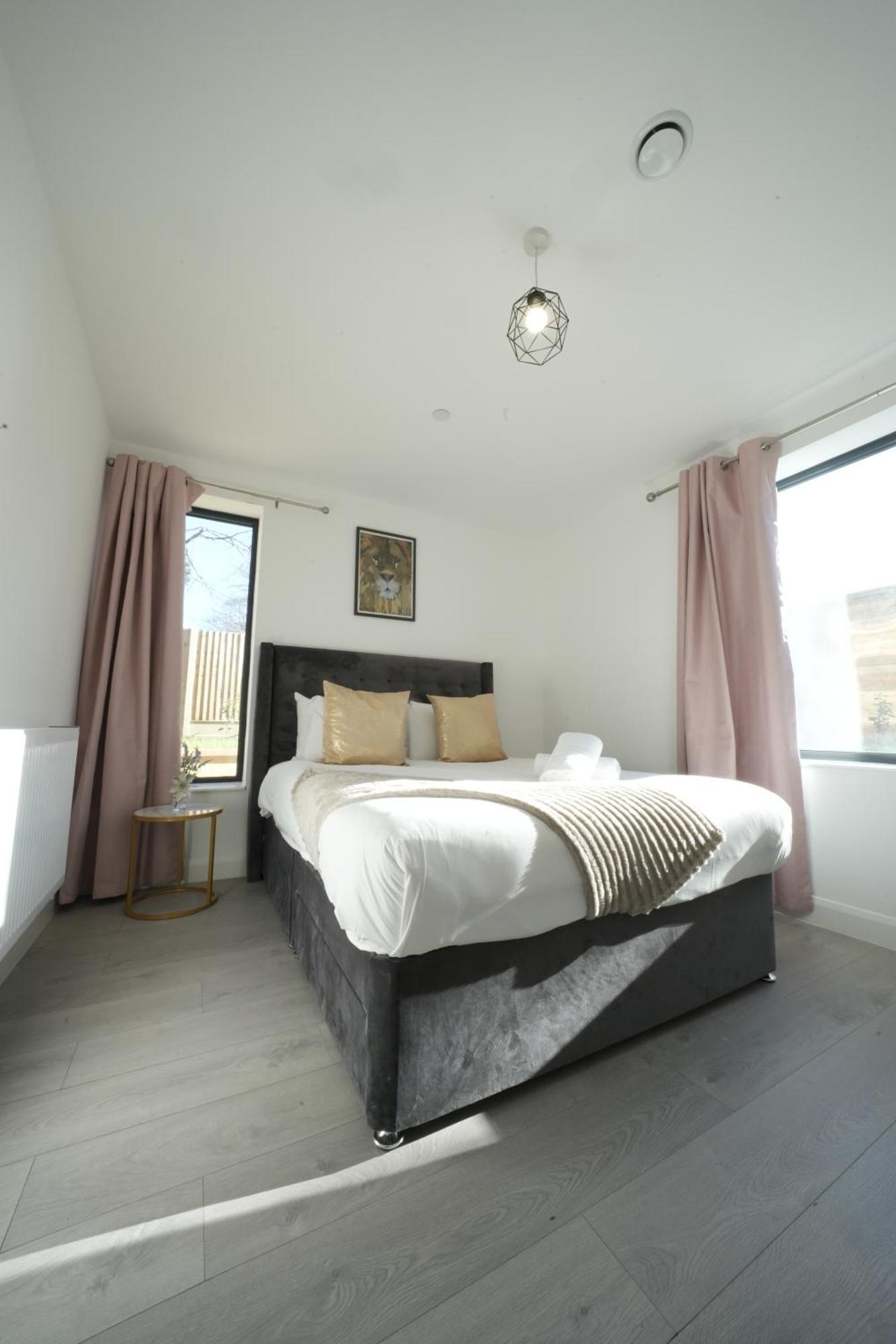 Ealing Broadway Great Stay 7-Minute Walk From The Underground Extérieur photo