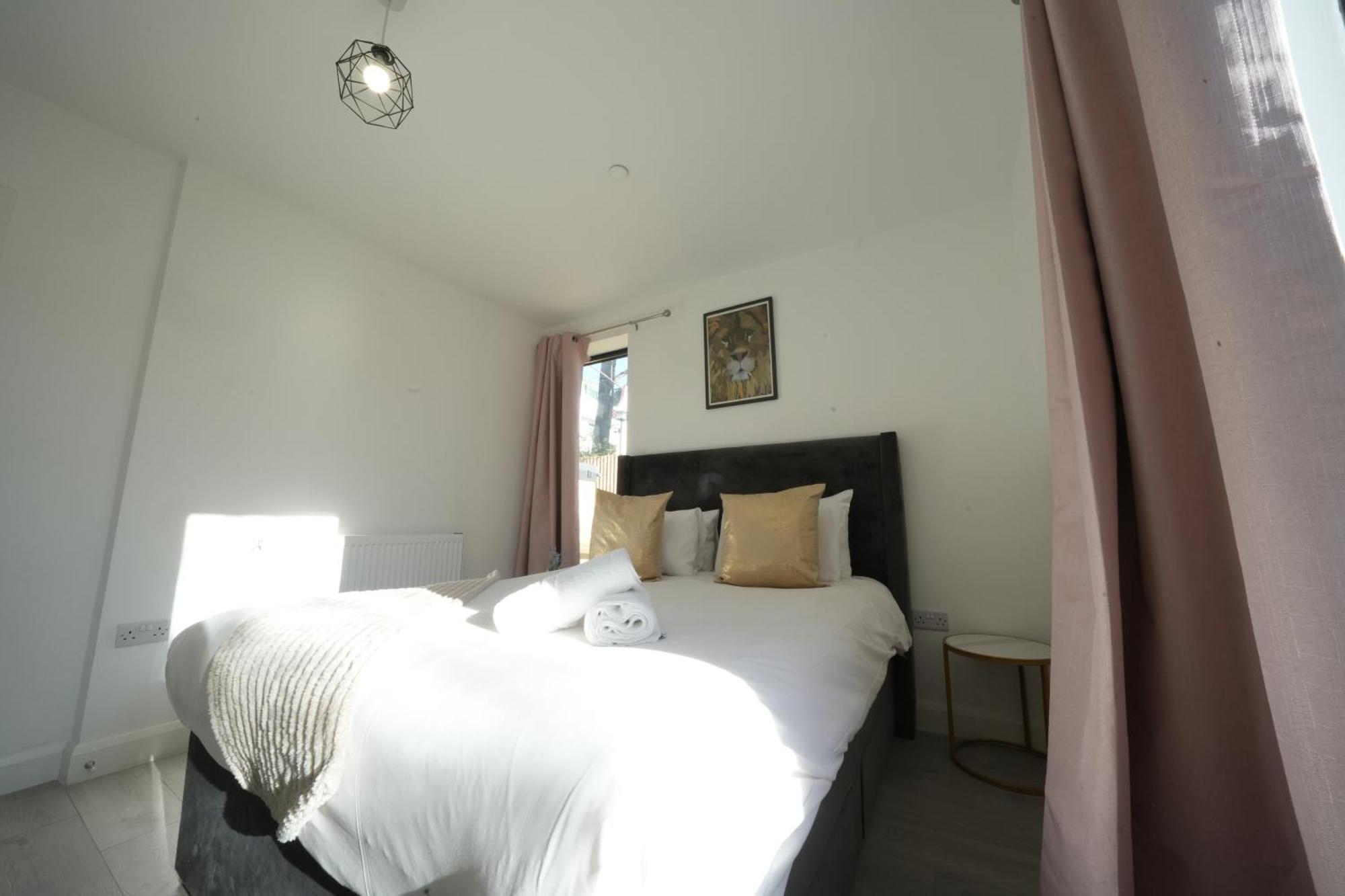 Ealing Broadway Great Stay 7-Minute Walk From The Underground Extérieur photo