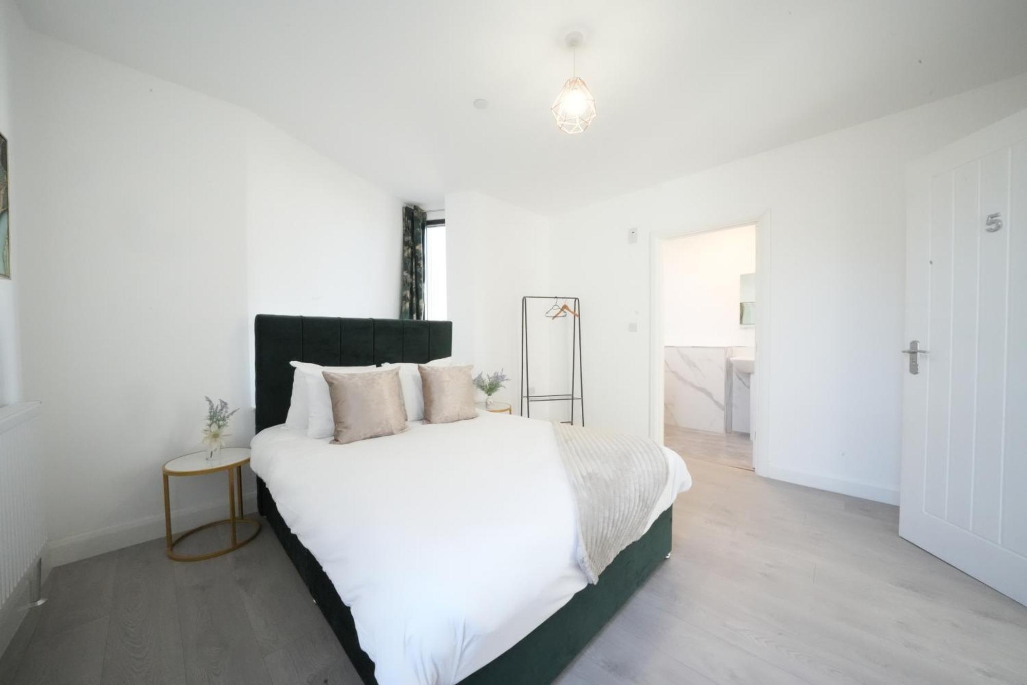 Ealing Broadway Great Stay 7-Minute Walk From The Underground Extérieur photo